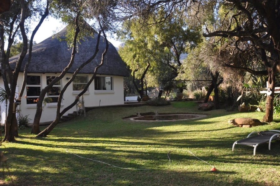 8 Bedroom Property for Sale in Kshane North West
